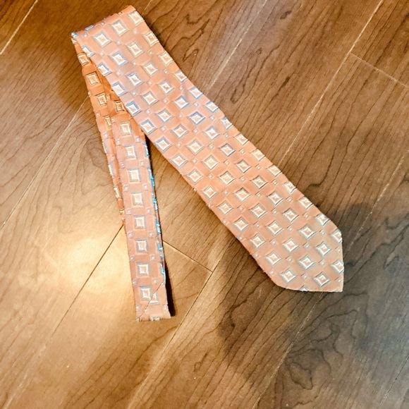 Ermenegildo Zenga Salmon Pink Square Silk Tie - Picture 2 of 3